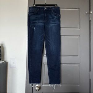 Mac and Me Skinny Jeans w/ Raw Hem